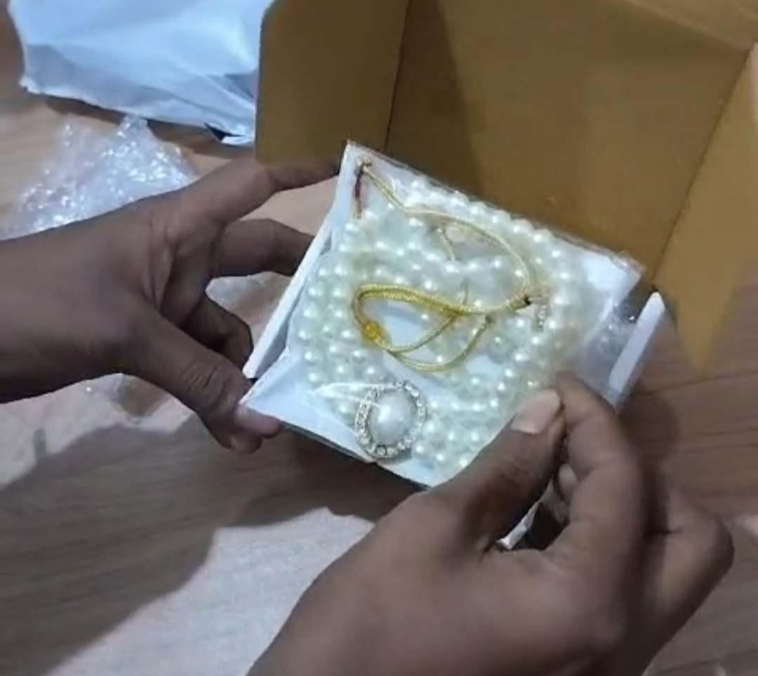 Pearl Necklace